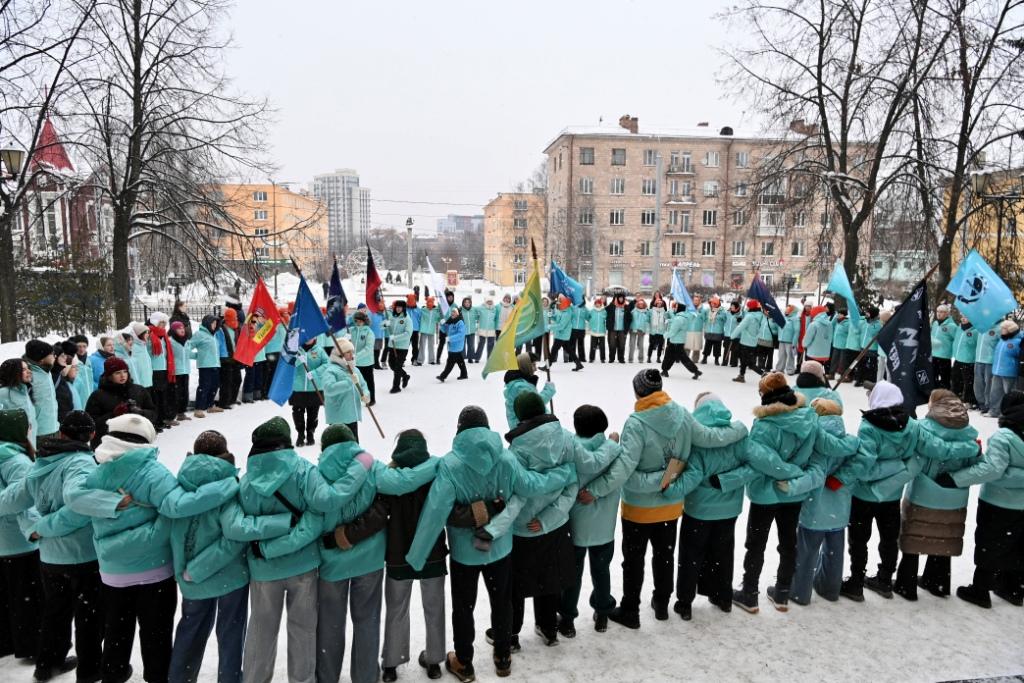 «Хаски», «Оригами», «Прометеи», «Рыси» отправились в районы Карелии делать добрые дела