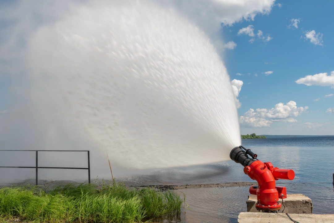 Сделано в Карелии: первые уникальные лафетные стволы защают предприятие нефтегазового сектора в России