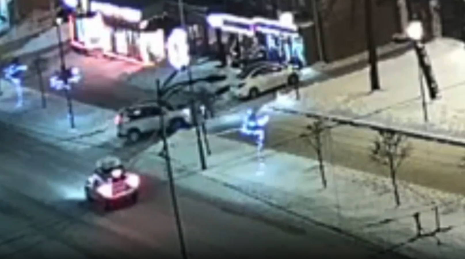 В Петрозаводске внедорожник сбил женщину