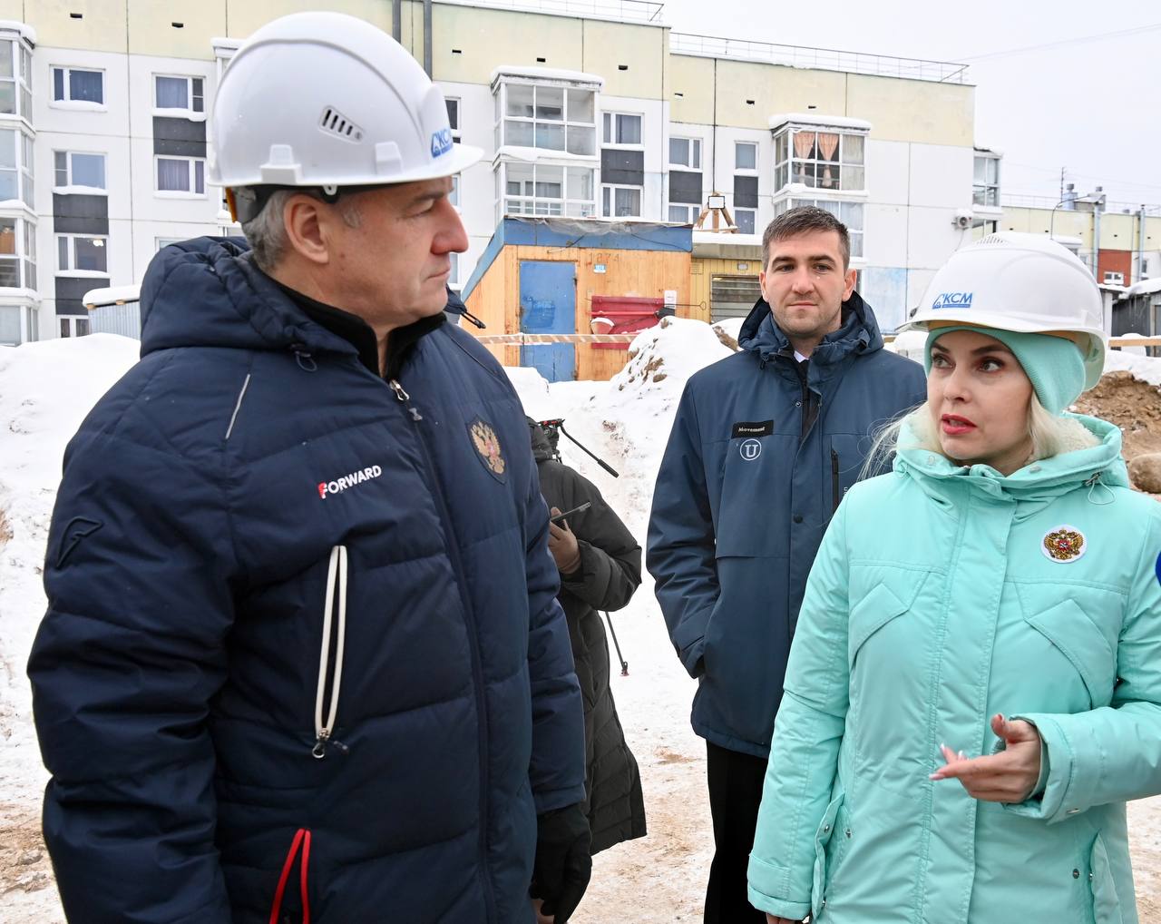 Артур Парфенчиков проверил ход строительства дома на улице Белинского в Петрозаводске