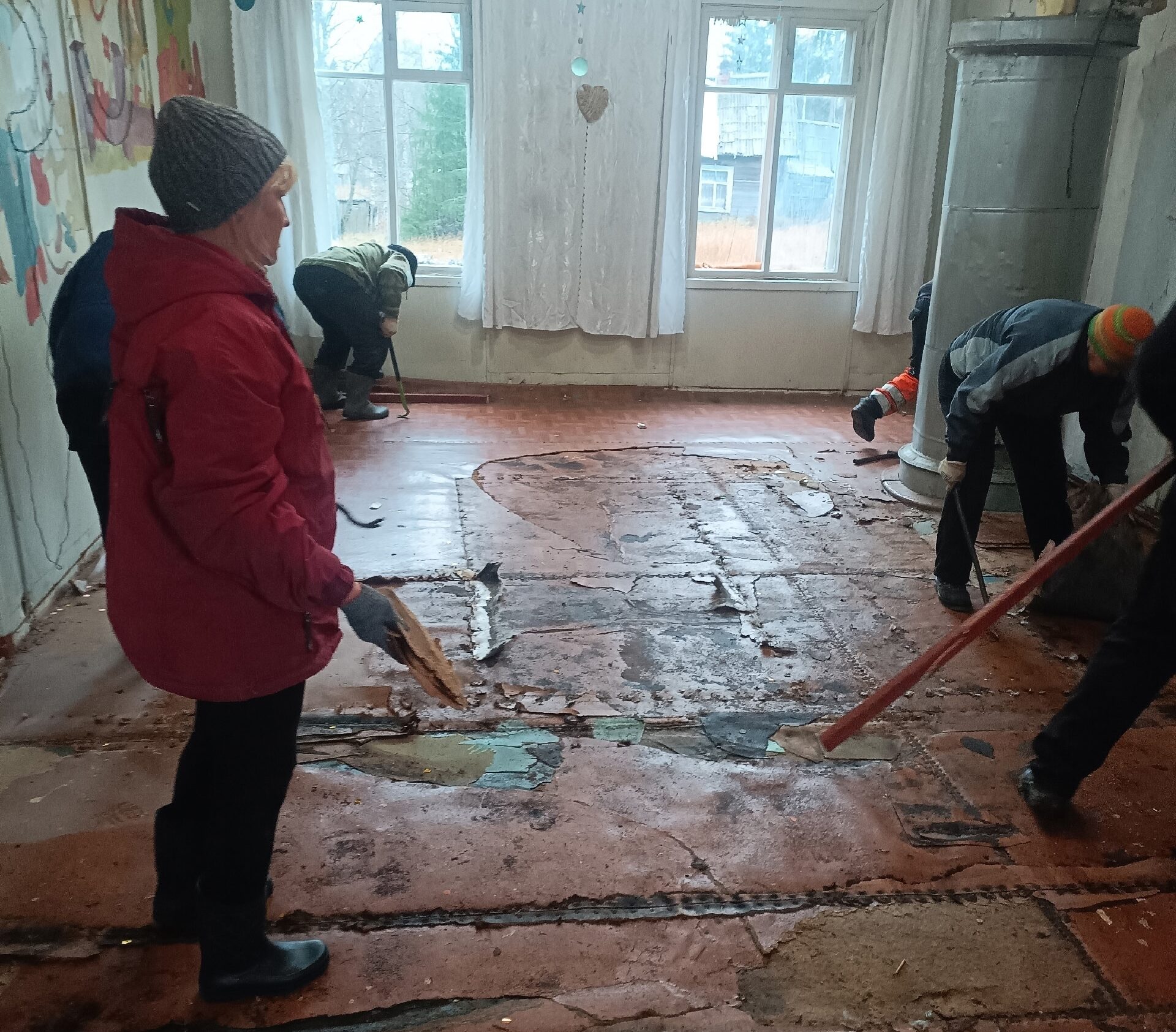 «Глаза боялись, руки делали»: Дом культуры отремонтировали в поселке Карелии