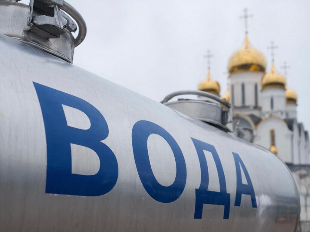 Узнали, сколько воды ПКС - Водоканал доставили на Крещение в храмы Петрозаводска