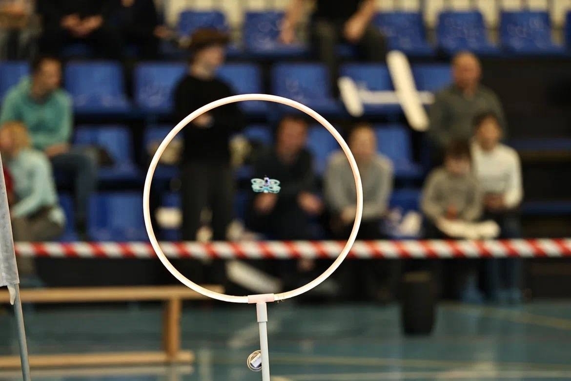 В Карелии прошли первые соревнования по гонкам дронов