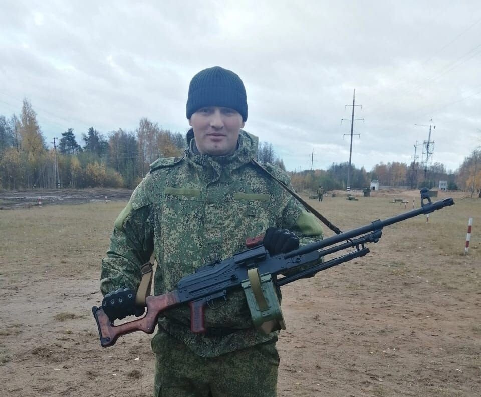 «Наш земляк, сын, муж, отец»: жители Суоярви простились с земляком, погибшим в ходе СВО