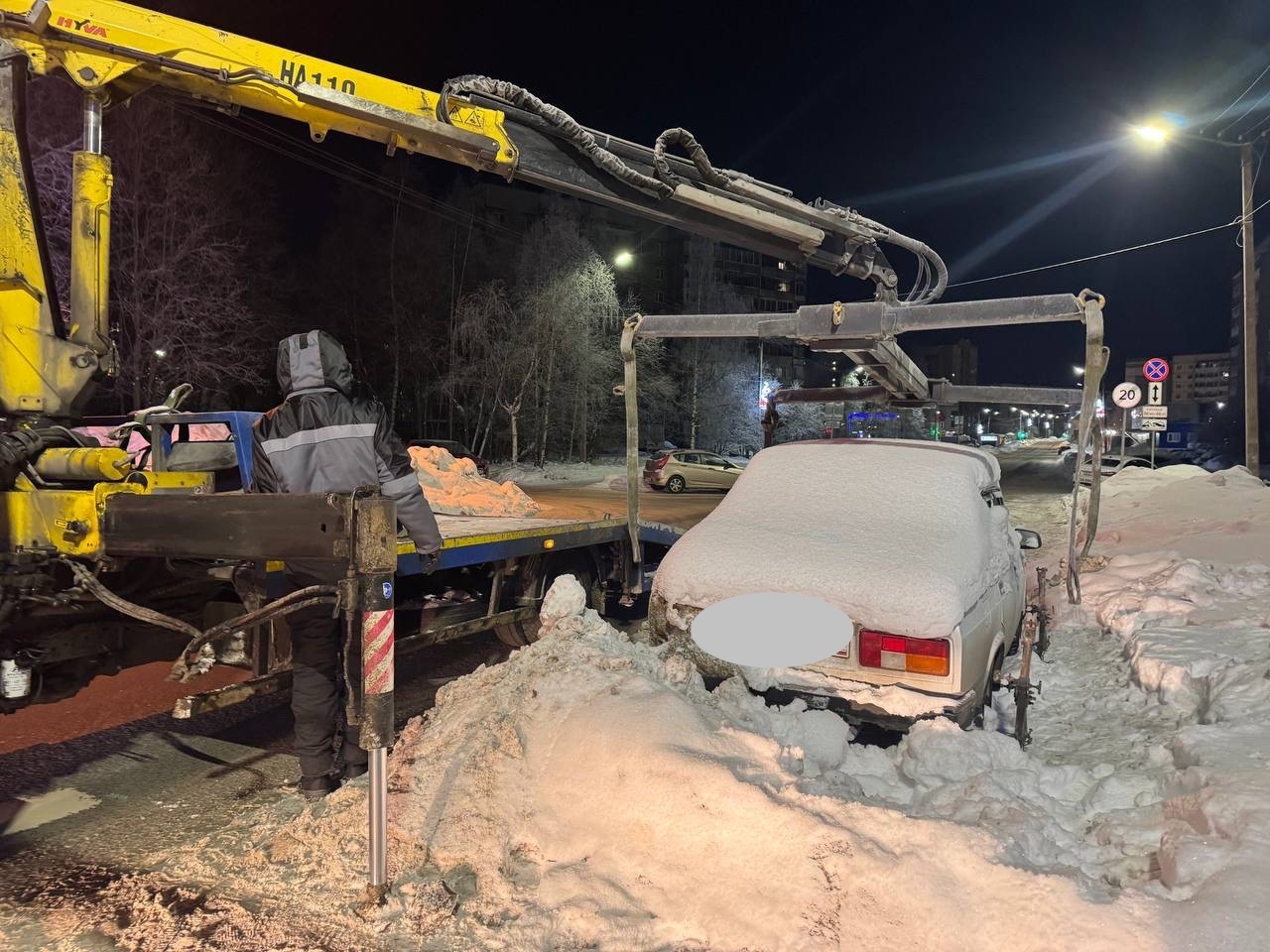 Припарковали не там - будут вызволять со штрафстоянки: в Петрозаводске нашли четверых нарушителей