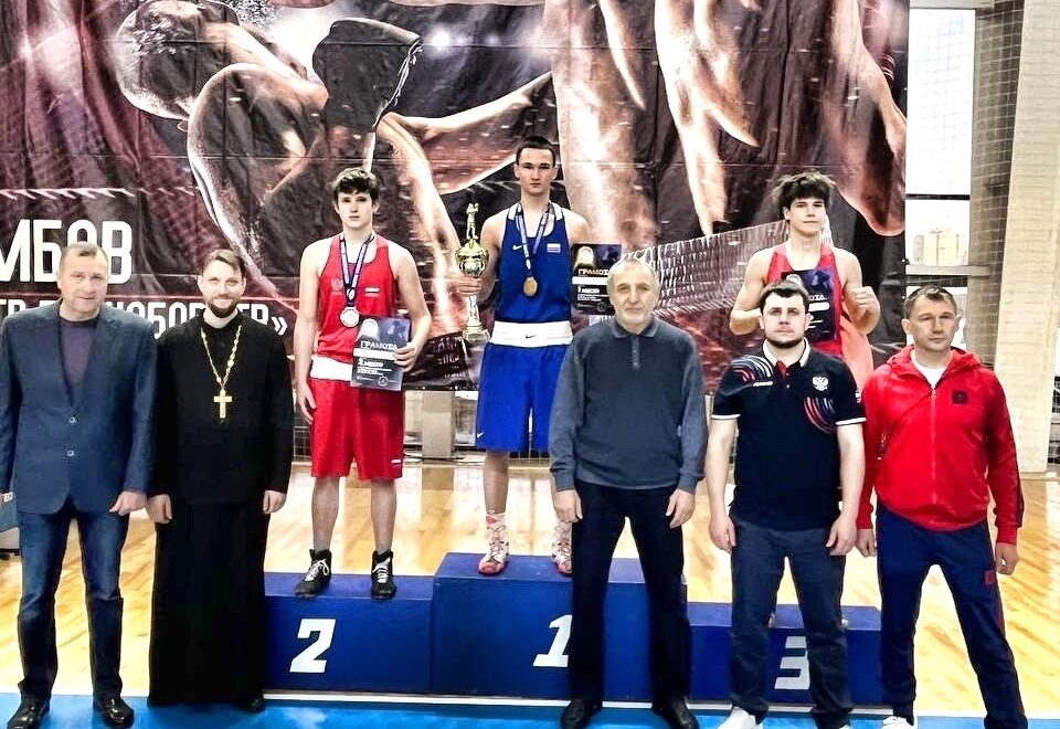 Спортсмен из Петрозаводска победил на Всероссийском турнире по боксу