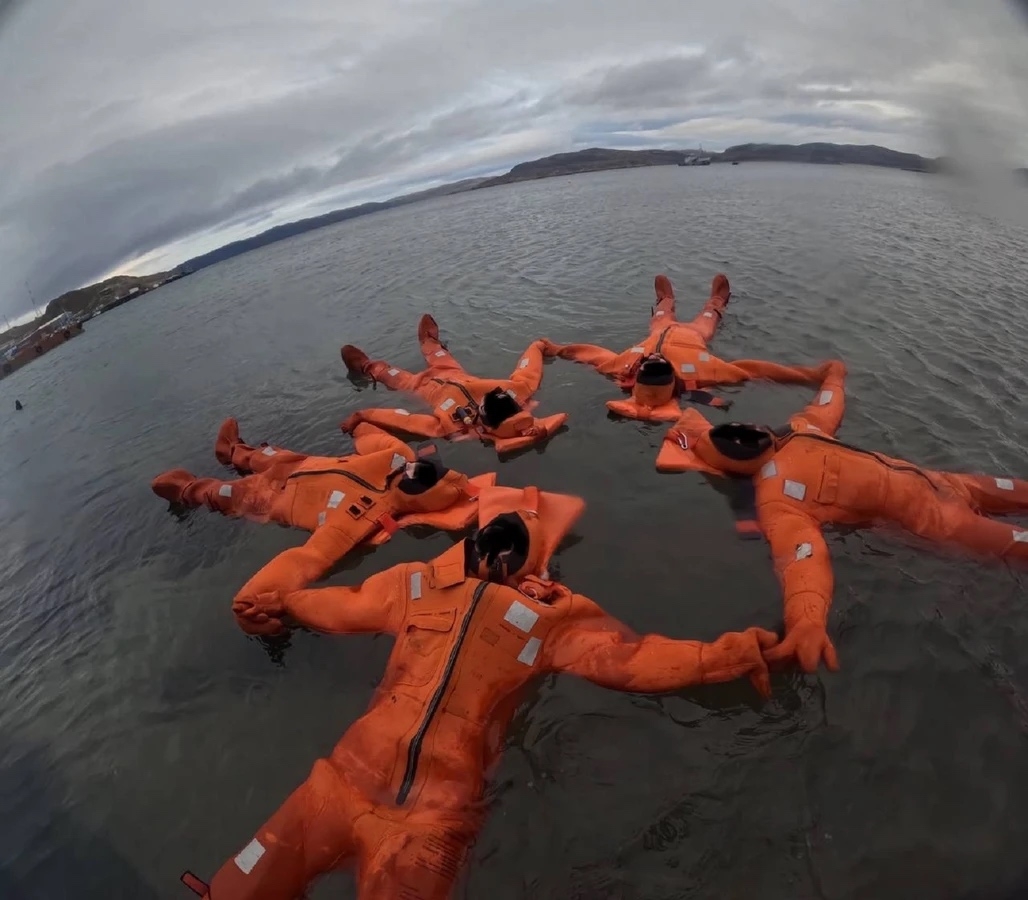 Туристку вынесло на открытую воду в Мурманской области