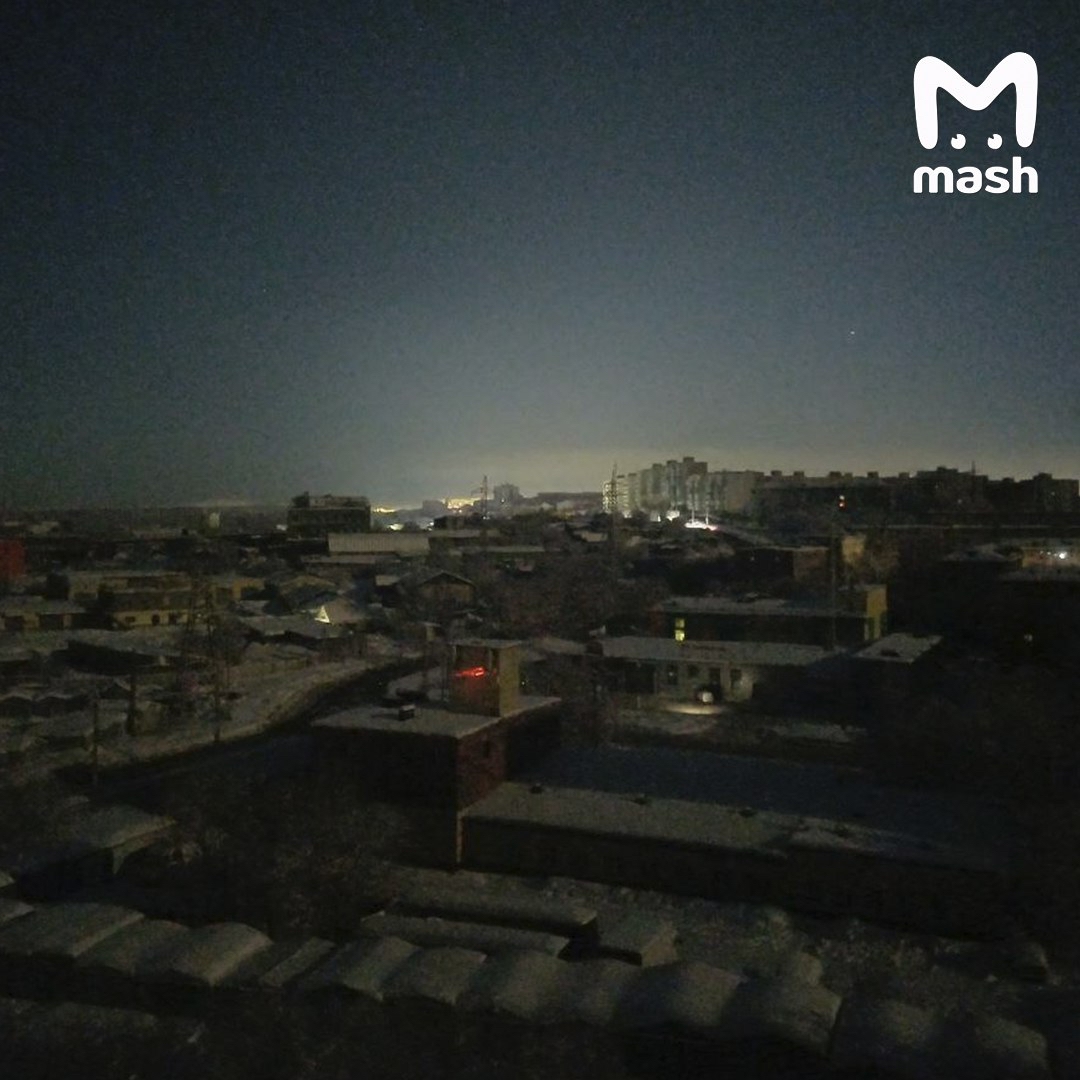 Второй блэкаут за январь: сотни жилых домов Мурманска остались без света и тепла