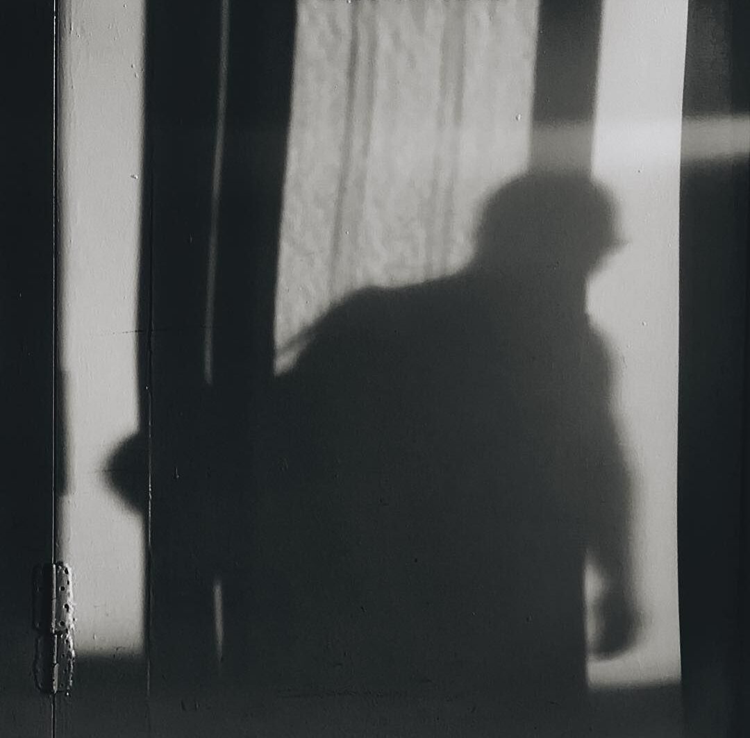 После застолья гость обокрал уснувшего хозяина квартиры в Петрозаводске