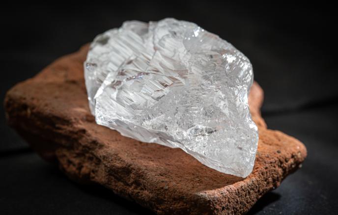 Редкий алмаз нашли в Поморье