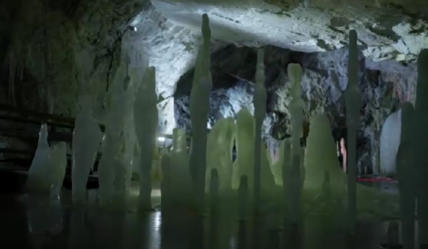 В подземельях Рускеалы готовят уникальный фестиваль ледовых скульптур