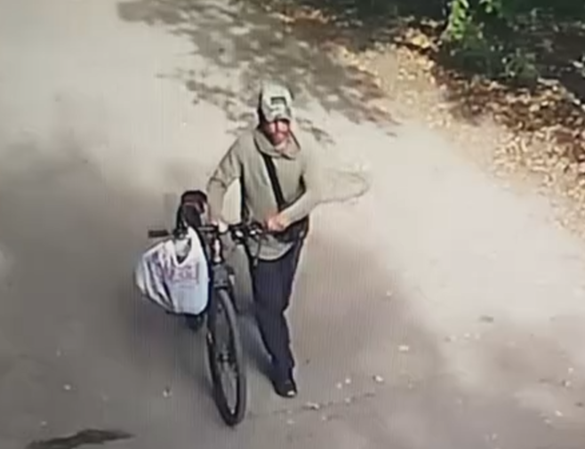 Полиция разыскивает жителя Петрозаводска, которого подозревают в краже велосипеда