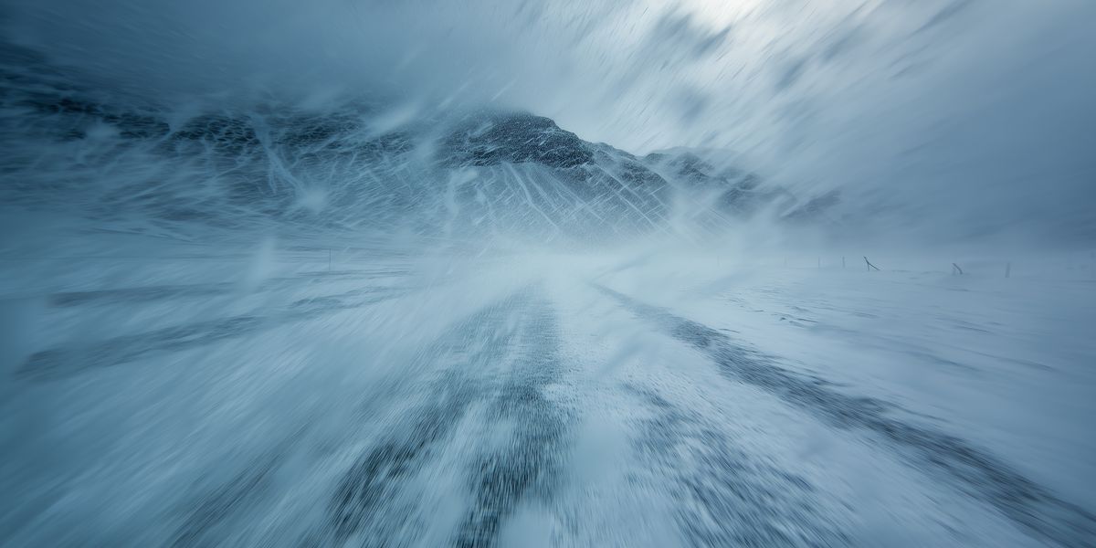 Штормовой ветер до 23 м/с вот-вот накроет Карелию