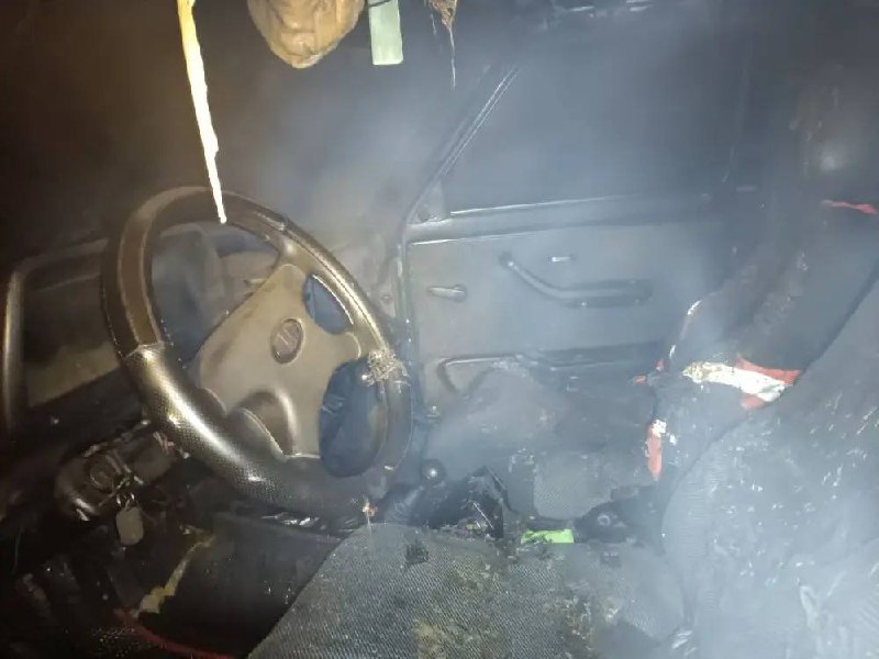 Автомобиль полыхал в Лахденпохье