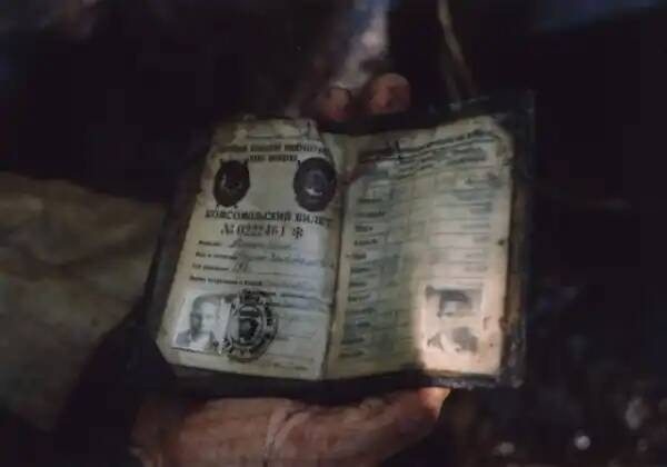 Поисковики нашли тело летчика в болоте через 55 лет