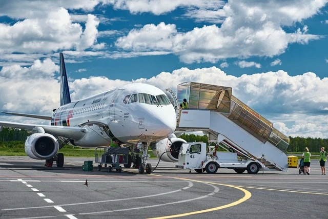 С 1 марта расширится список предметов, которые можно бесплатно брать в самолет