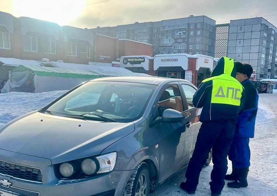 Водители продолжают игнорировать дорожные знаки в пешеходной зоне Петрозаводска