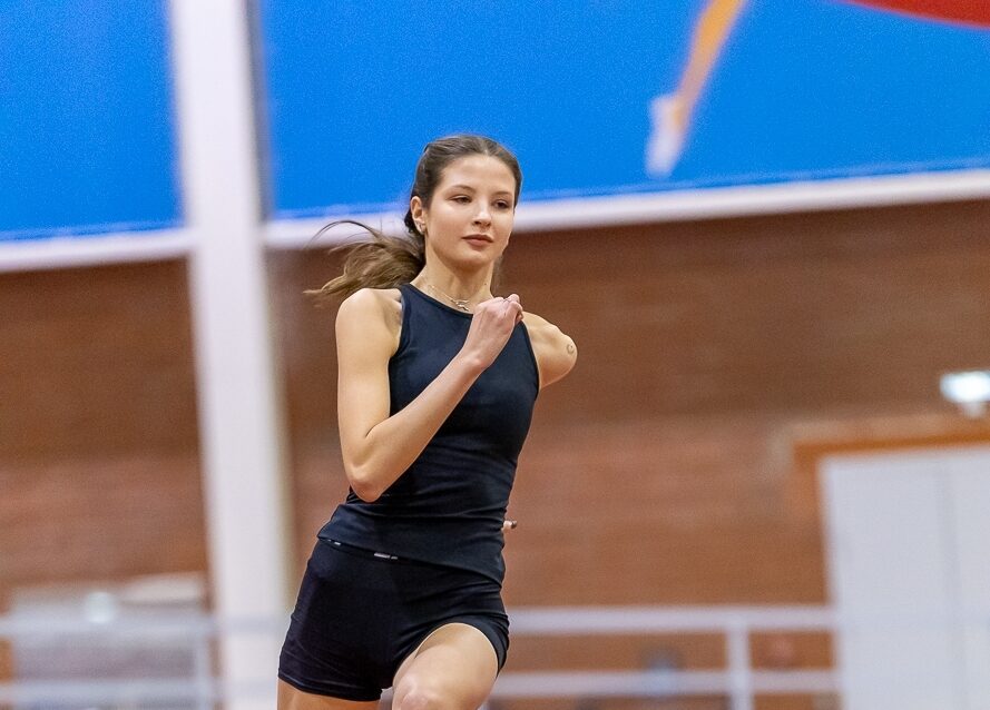 Спортсменка из Петрозаводска победила на Первенстве России по прыжкам в высоту