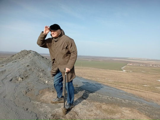 Заонежский поэт Николай Бобров в свои 90 лет путешествует по России