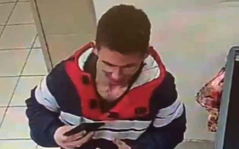 Полиция Петрозаводска разыскивает подозреваемого в краже