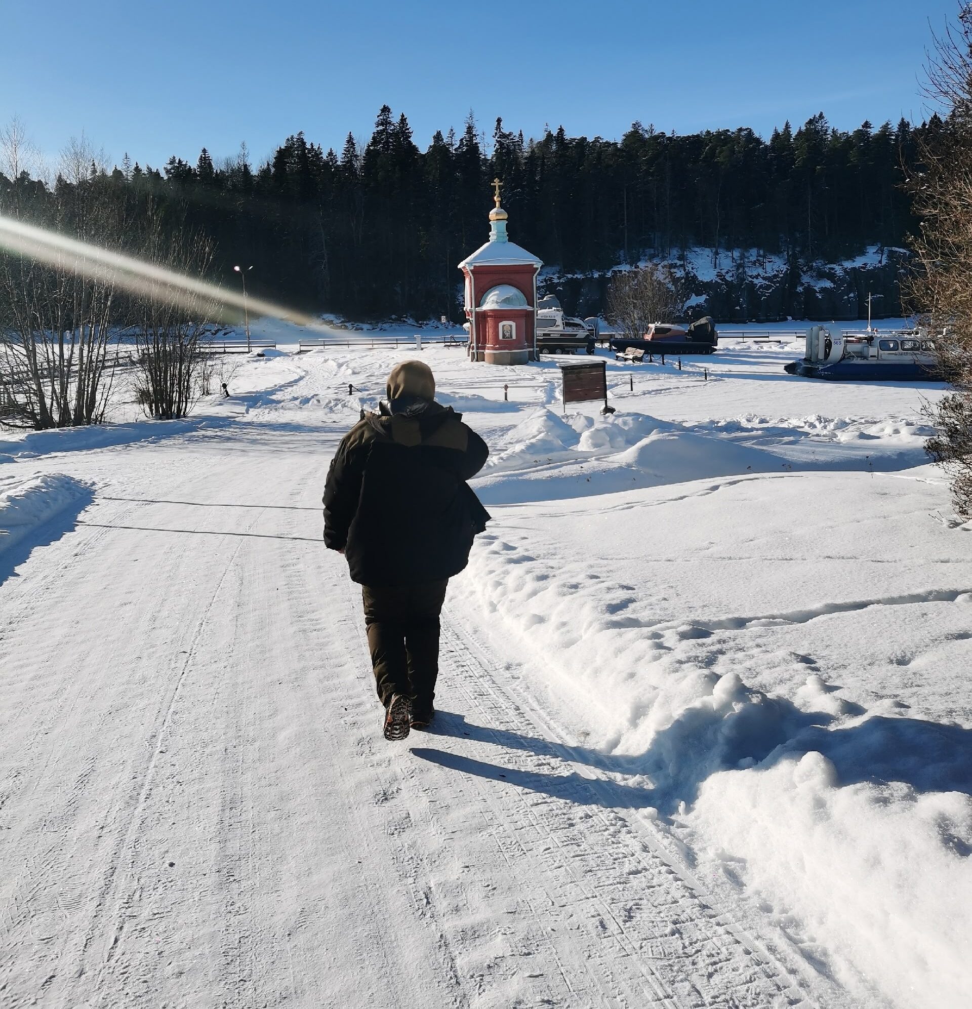 Появились фото с мест, где искали пропавшую на Валааме молодую женщину