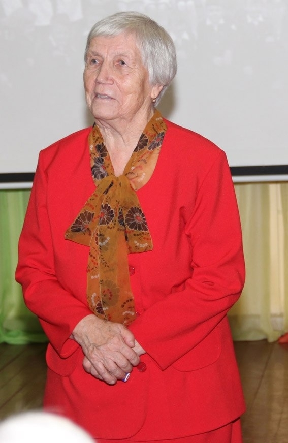 Ветеран педагогического труда в Беломорске отметила 90-летие