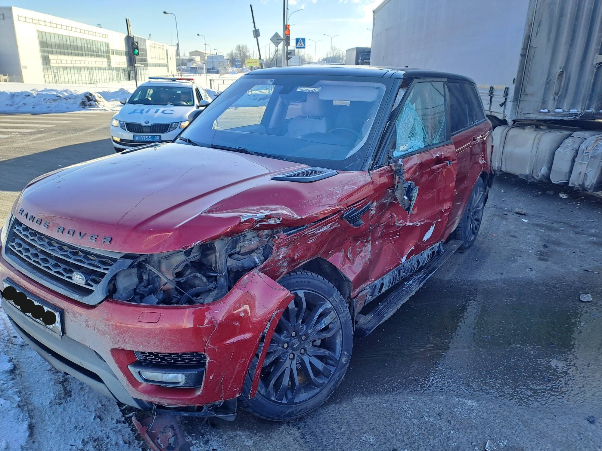 Грузовик летел на красный и снес внедорожник: появились подробности ДТП на Шуйском шоссе