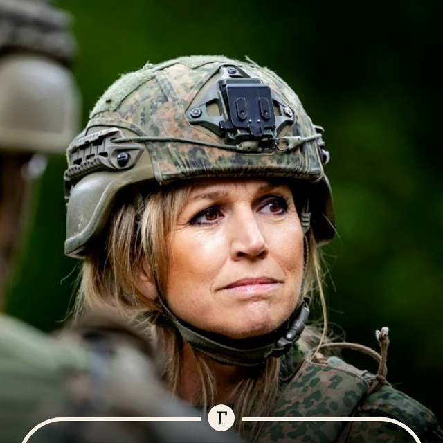 Королева Нидерландов вслед за дочерью ушла служить в армию