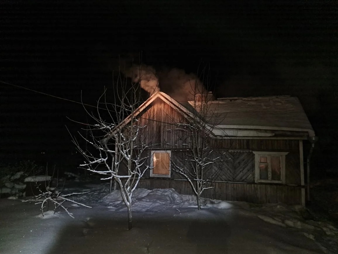 В одном из домов Сортавалы сильно натопили печь - приезжали пожарные