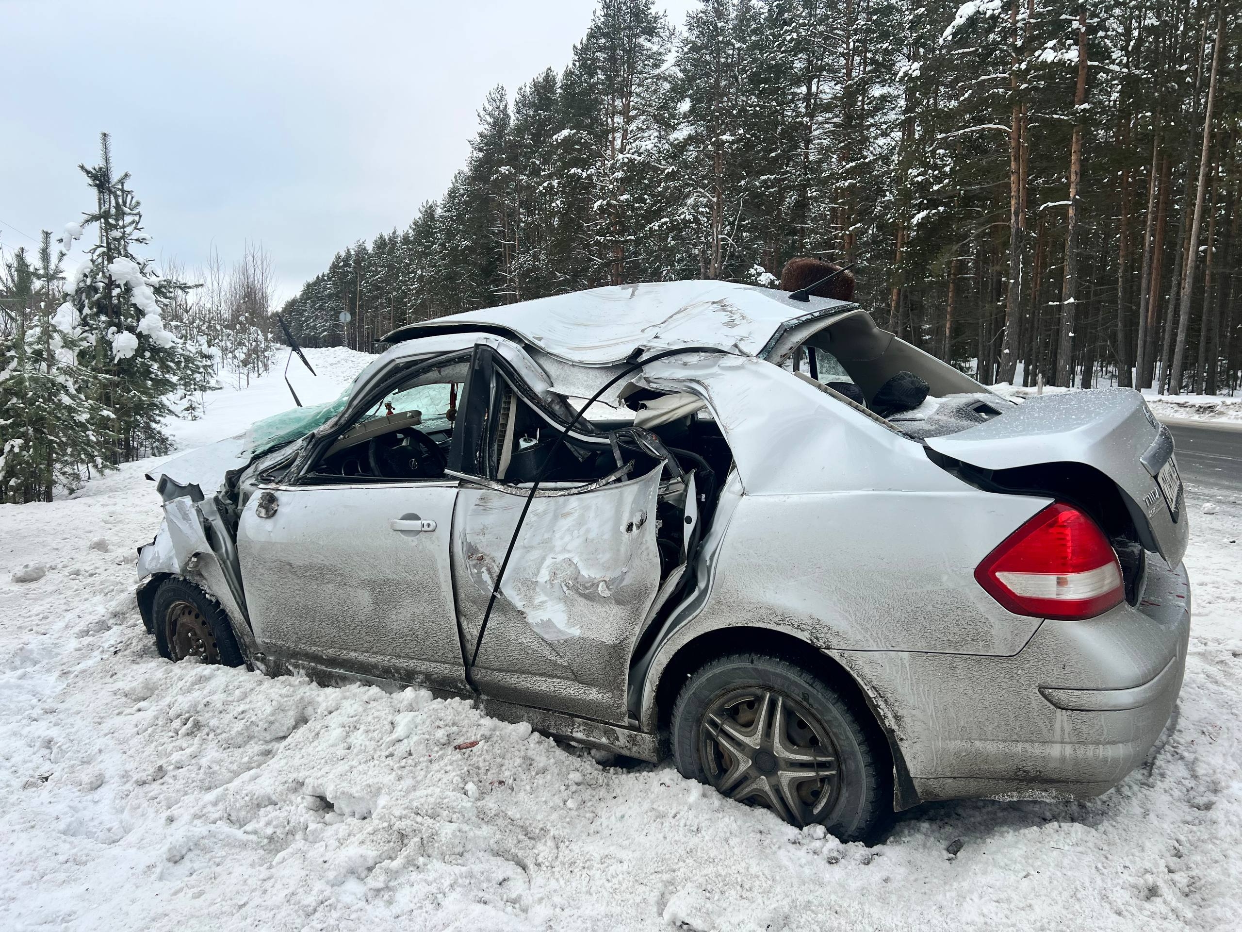 Появились подробности ДТП с автомобилем в кювете в округе Карелии