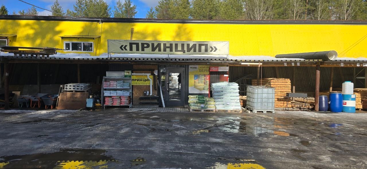 При поддержке государства костомукшский бизнесмен превратил старый ангар в процветающий магазин