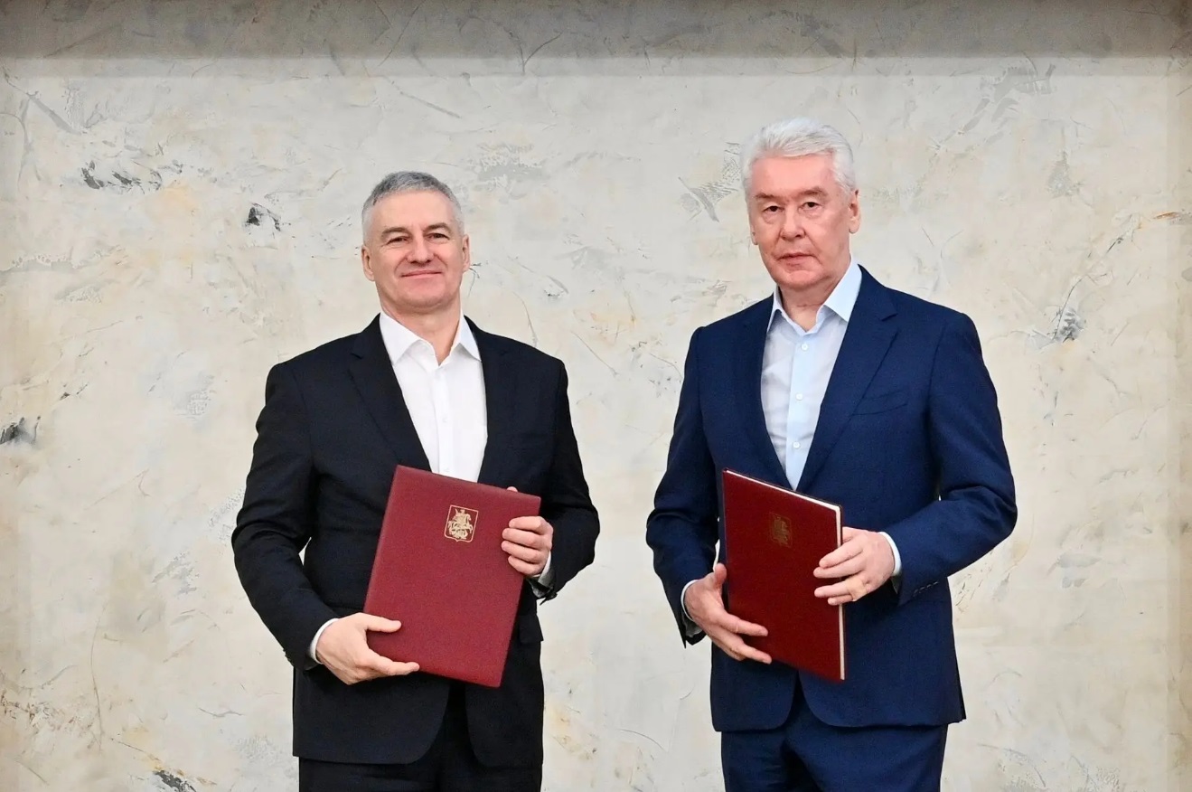 Артур Парфенчиков и Сергей Собянин договорились о реконструкции Онежской набережной и развитии промышленности