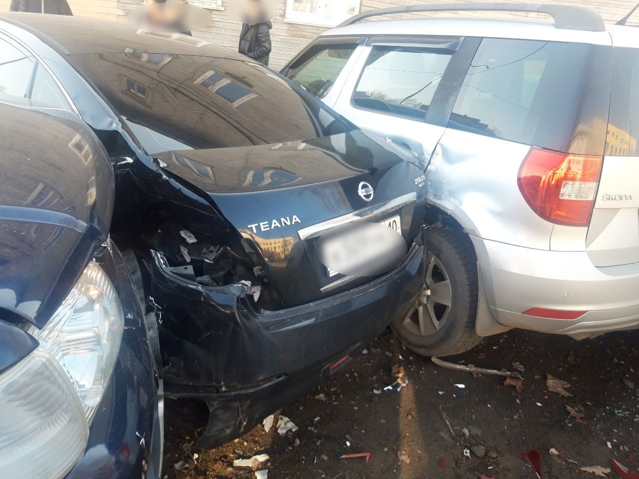 В центре Петрозаводска столкнулись несколько машин