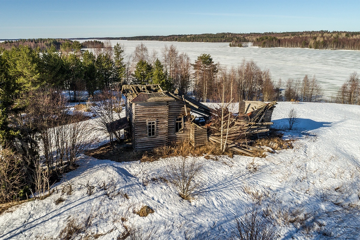Построенный на деньги российского императора храм в Карелии нашли в руинах