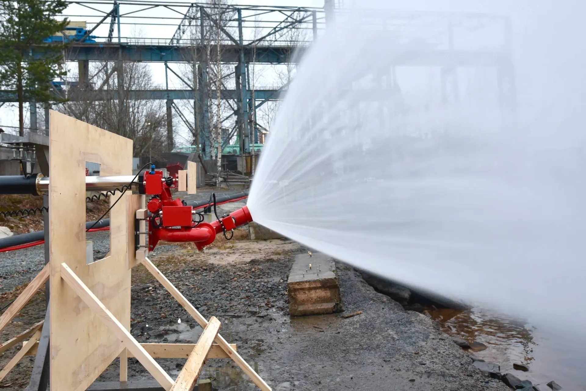 В Карелии создали пожарного робота, который не портит интерьер