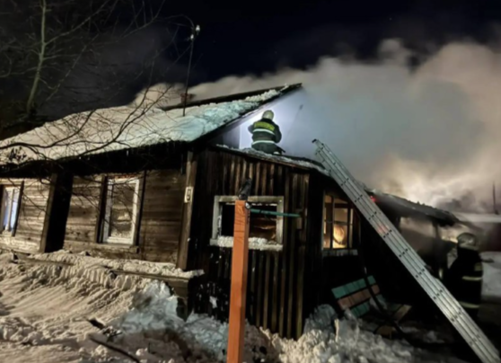 Жилой дом горел в Медвежьегорске