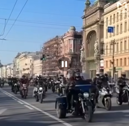 Эффектное видео: в Петербурге раньше срока стартовал мотосезон-2026