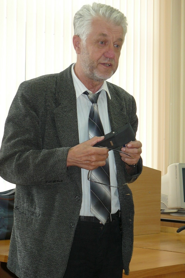 «Мне нравится учиться и учить»: ушел из жизни профессор ПетрГУ Валерий Сузи