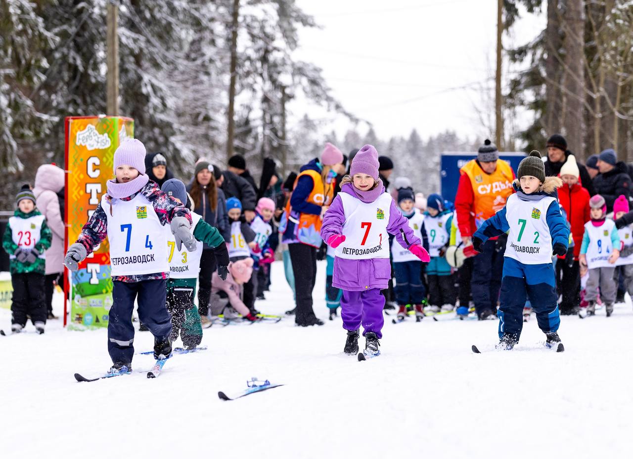 Дошкольники Петрозаводска вышли на лыжный старт