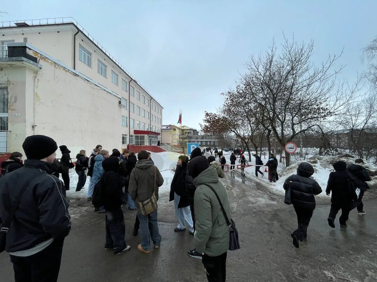 В Петрозаводске эвакуировали автотранспортный техникум