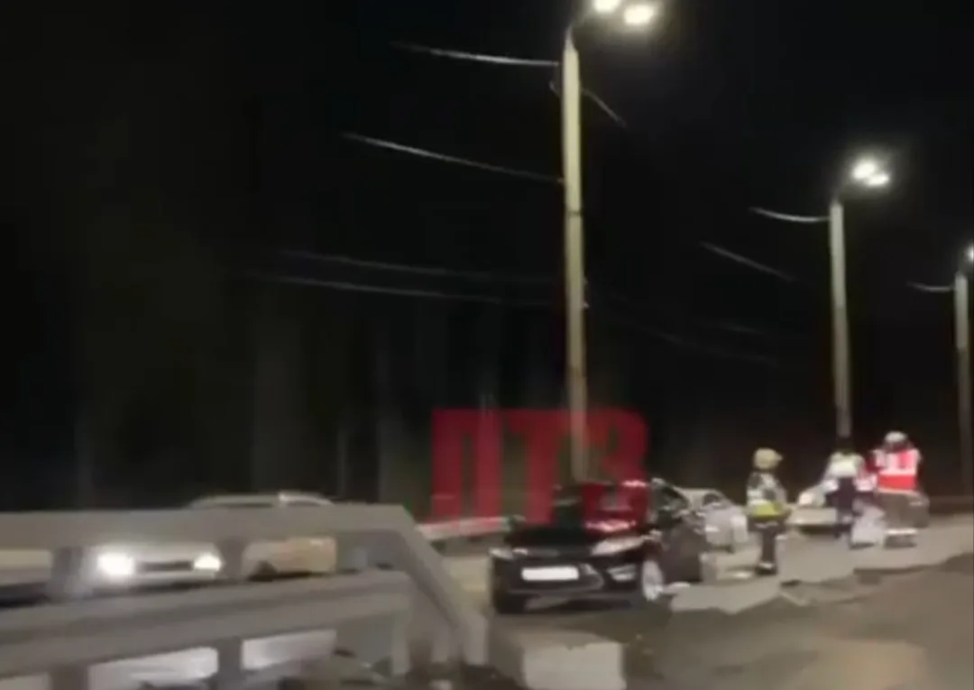 Жесткое ДТП на мосту произошло в Петрозаводске
