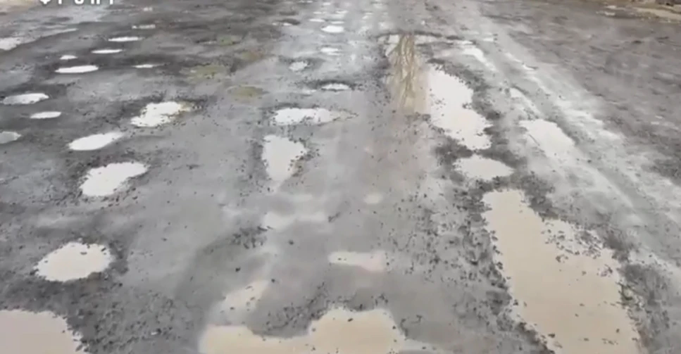 Более 100 ям только на трёх улицах Петрозаводска: общественники бьют тревогу