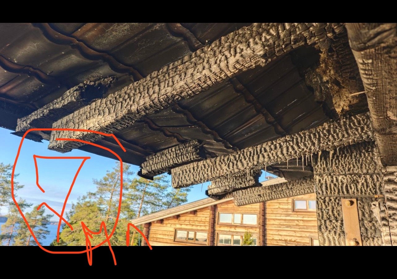 Известный бизнесмен увеличил до 7 млн рублей вознаграждение за имя заказчика поджога его дома в Карелии