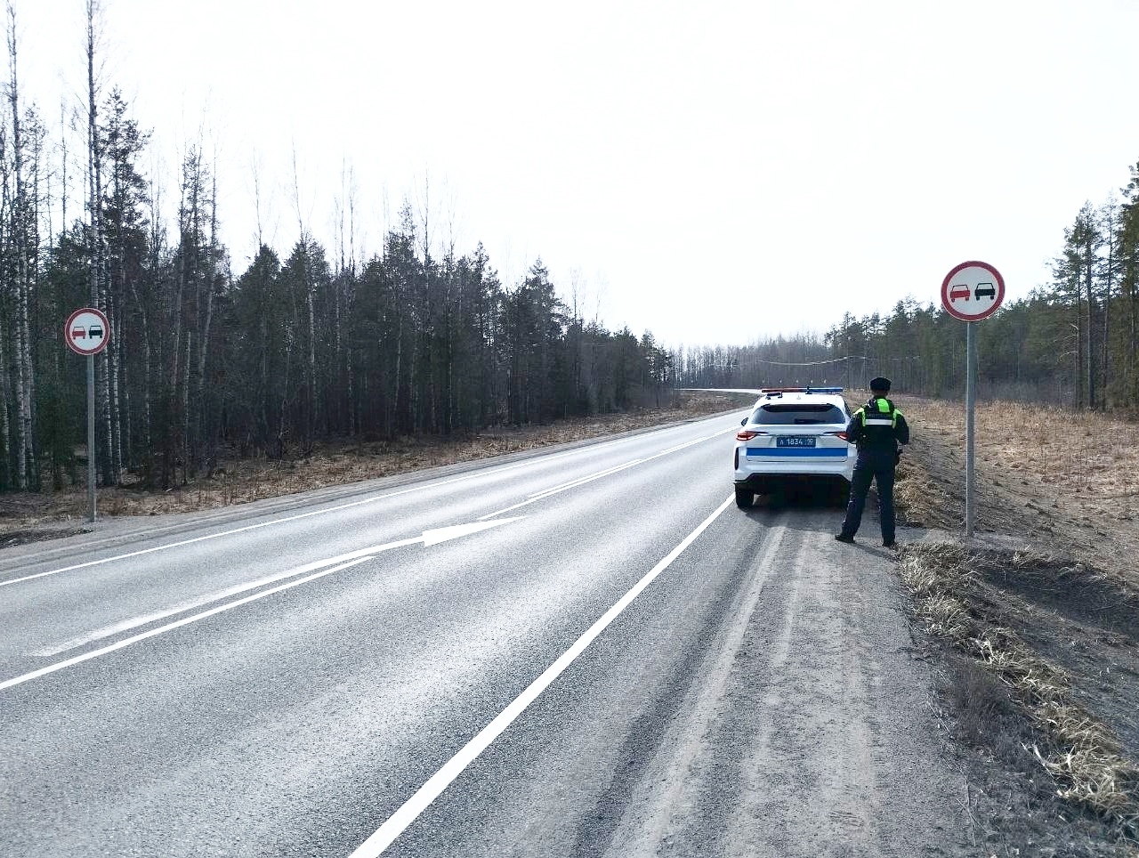 Пять человек погибли во время опасных маневров водителей на дорогах Карелии