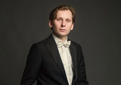 Погибший в Карелии лыжник Петр Гайдуков оказался известным петербуржским тенором и дирижером