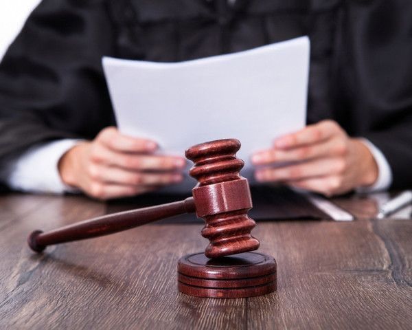 Суд оштрафовал жителя Беломорска за продажу нелегальных сигарет и отобрал машину