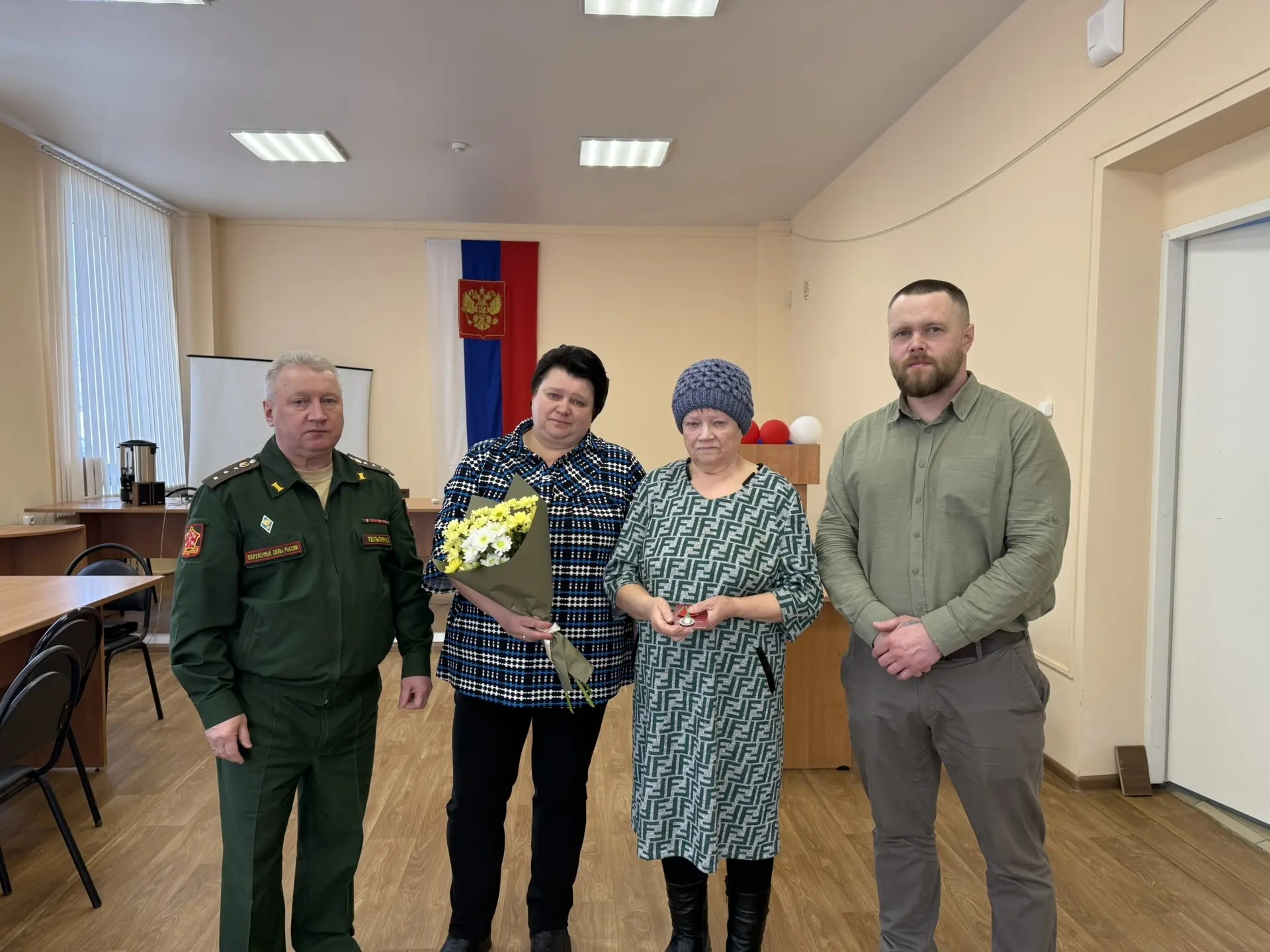 Медаль Суворова вручили семье бойца из Лоухского района, погибшего в зоне СВО