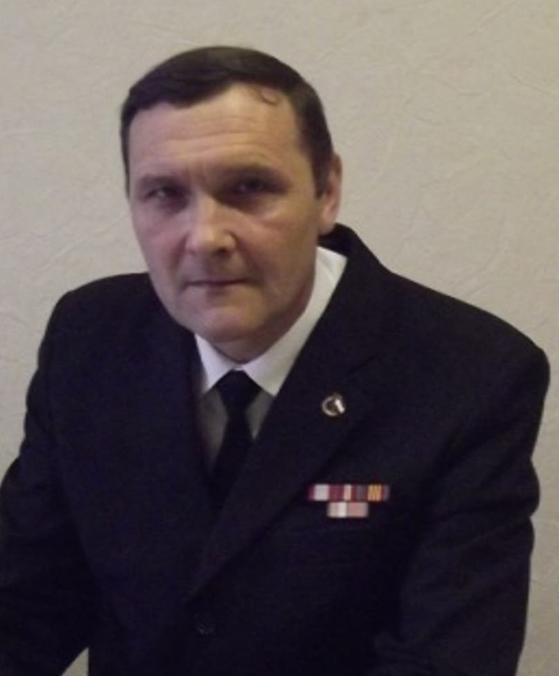 «Он был добрым и отзывчивым человеком»: ушёл из жизни педагог и директор Сунской школы