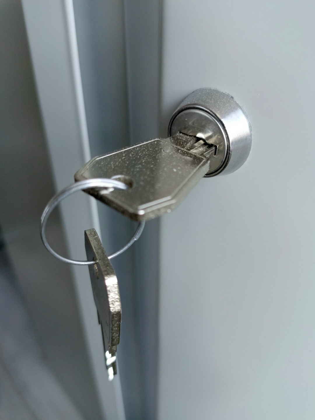 Нерадивый стажер обнес сейф в магазине Медвежьегорска