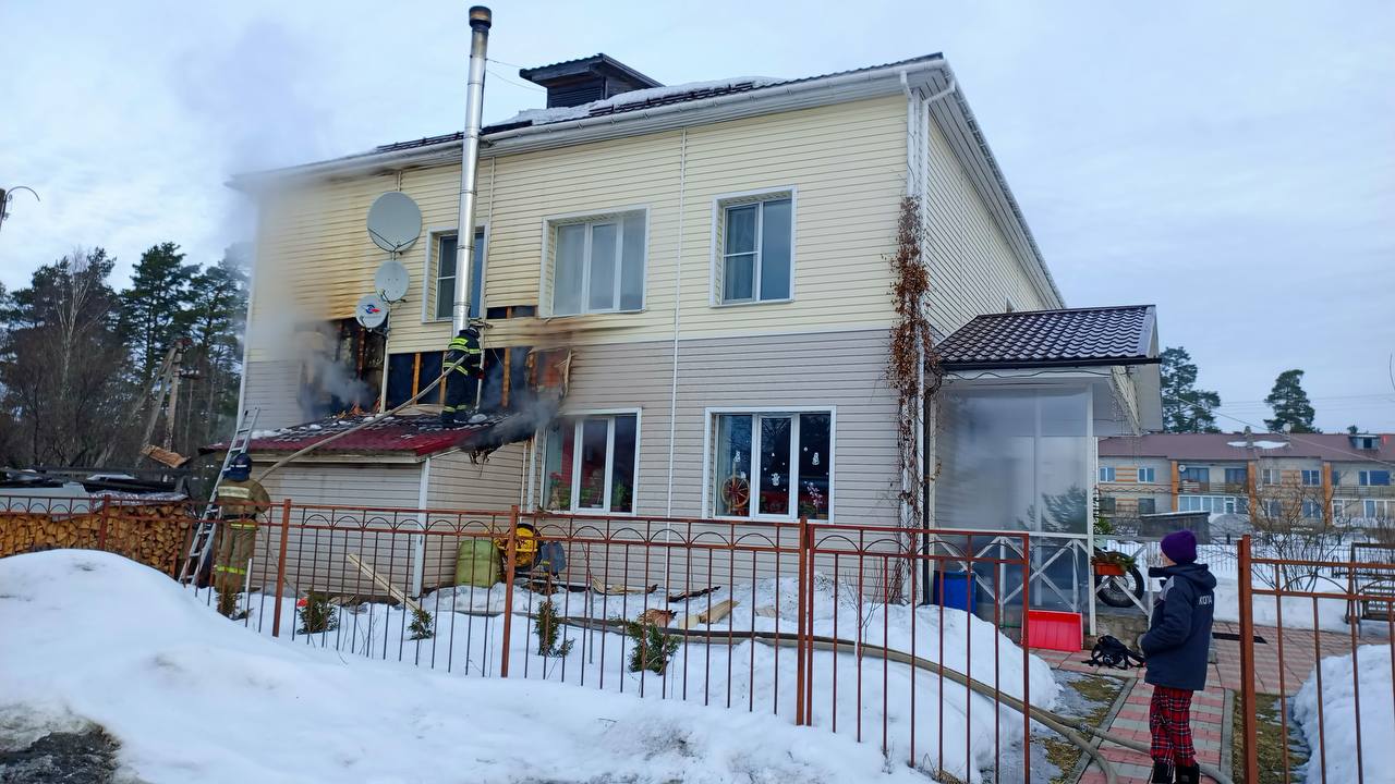 В Карелии горела гостиница: пострадавших нет